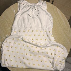 Nested Bean White and Yellow Zen Sack